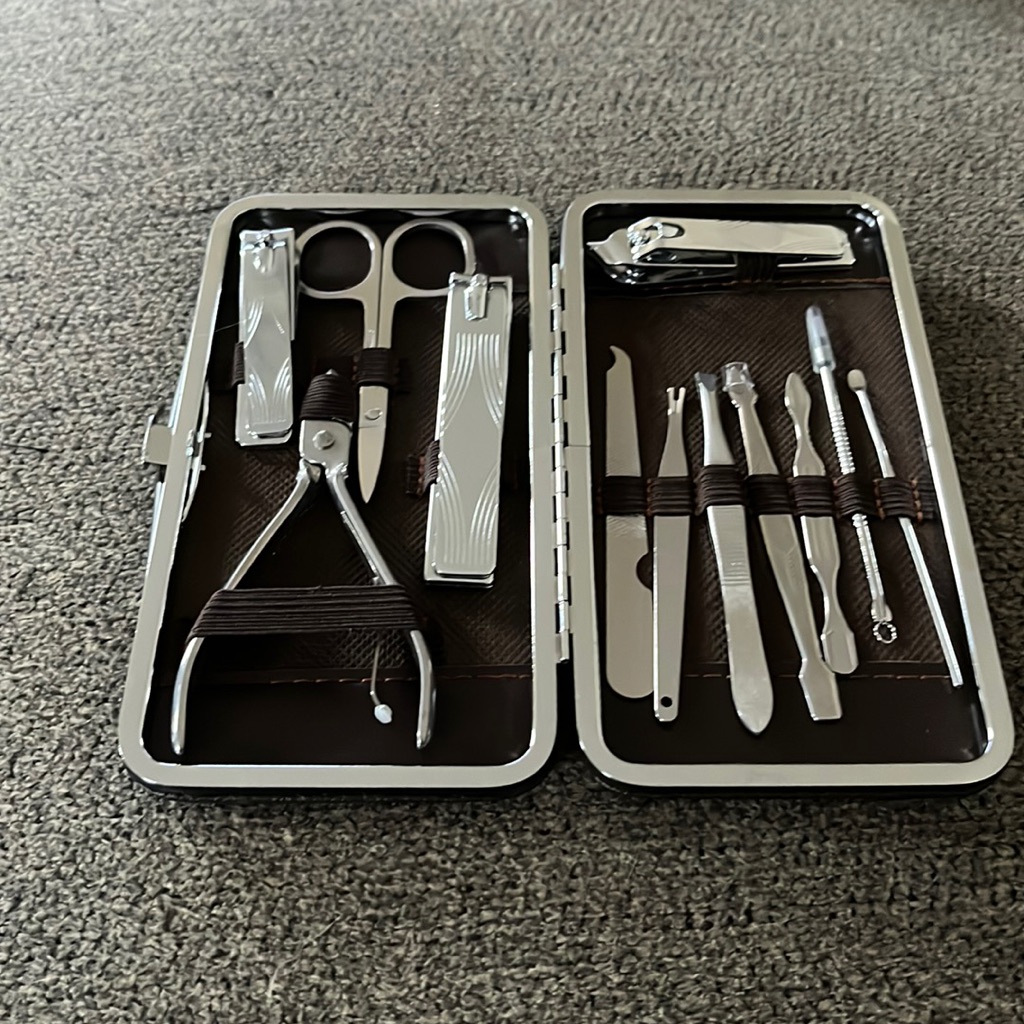 Manicure Set In Brown Faux Leather Case